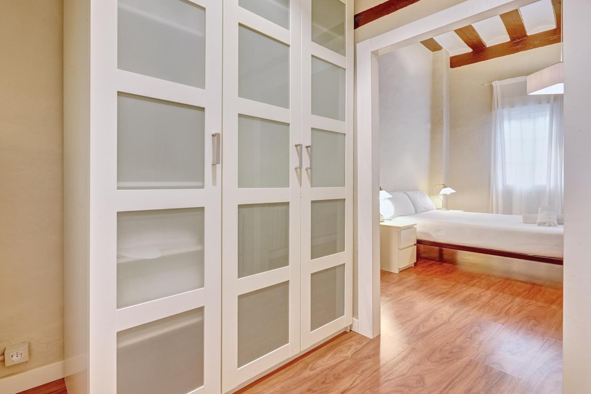 Curia 6 By Clabao Apartment Pamplona Bagian luar foto